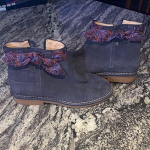 Hush Puppies Navy Suede Ankle Booties with Patterned Bow
